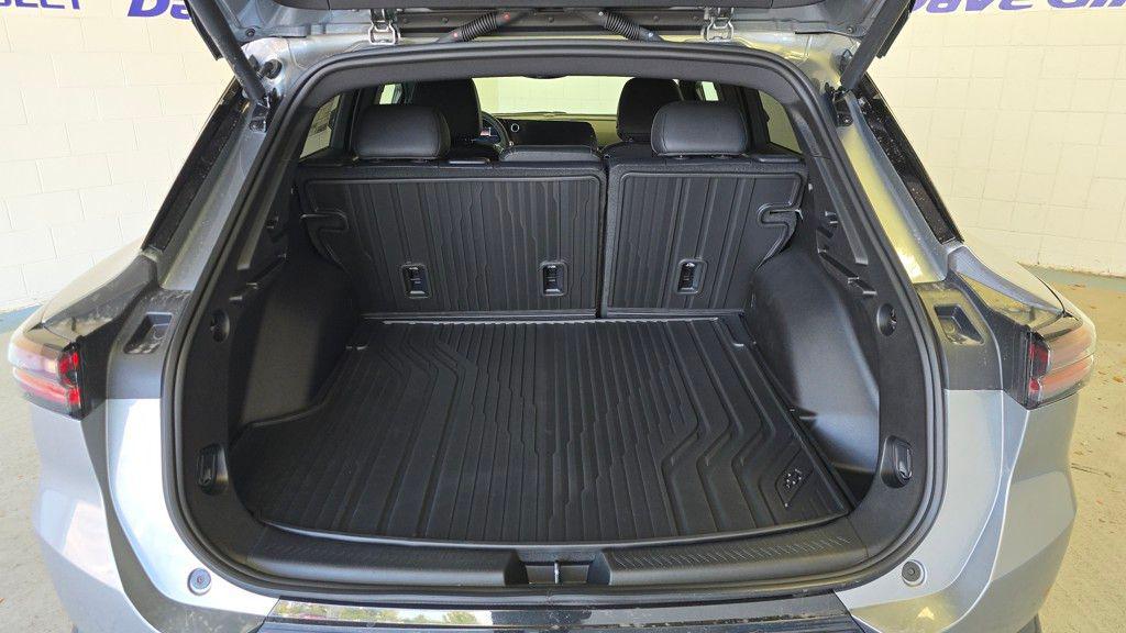 new 2025 Chevrolet Equinox EV car, priced at $43,285