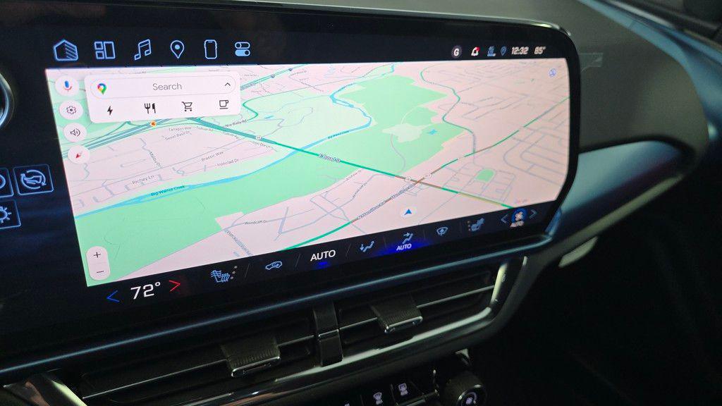 new 2025 Chevrolet Equinox EV car, priced at $43,285
