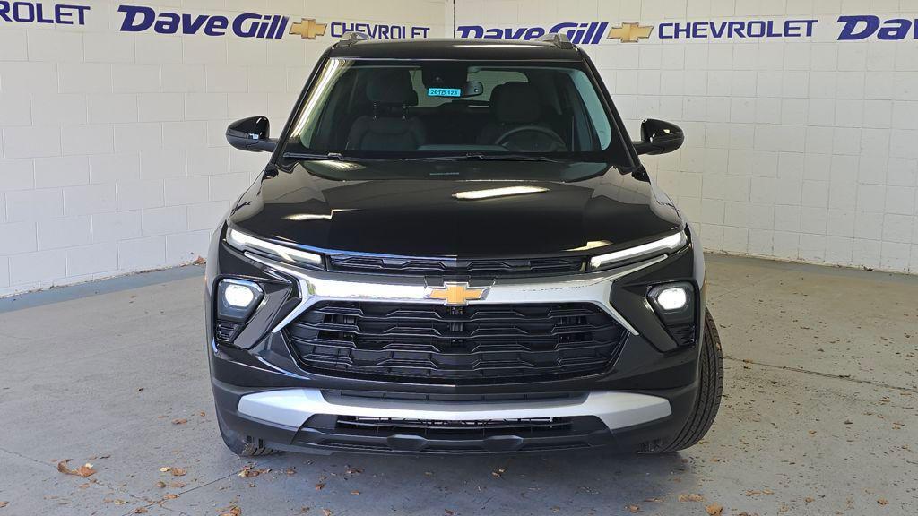 new 2026 Chevrolet TrailBlazer car, priced at $27,905