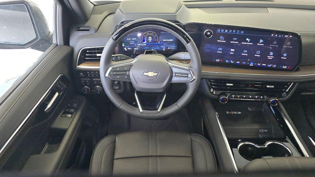 new 2025 Chevrolet Suburban car, priced at $97,260
