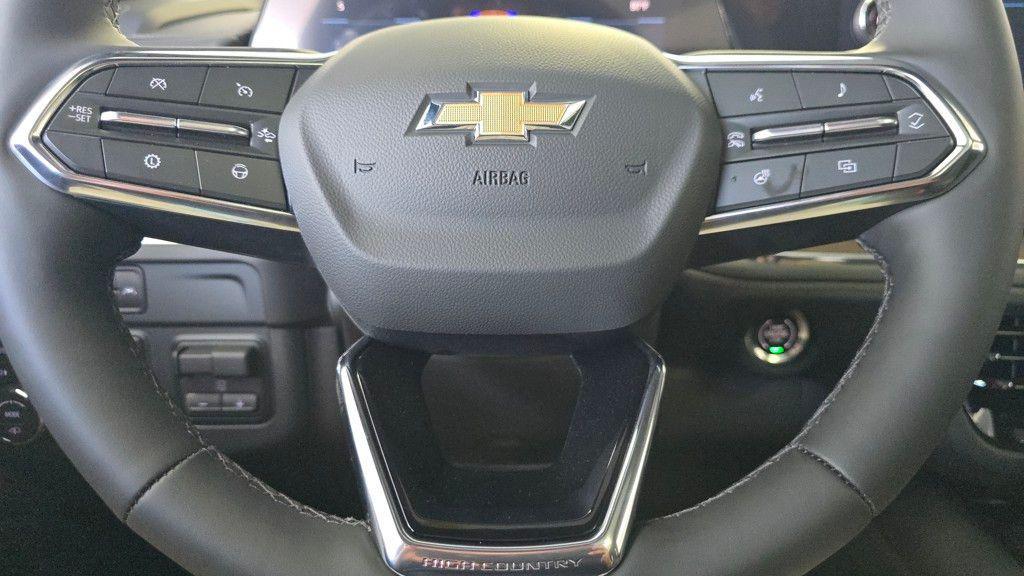 new 2025 Chevrolet Suburban car, priced at $97,260