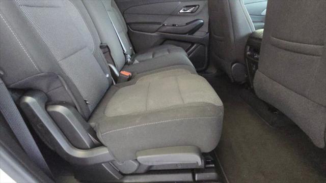 used 2023 Chevrolet Traverse car, priced at $30,985