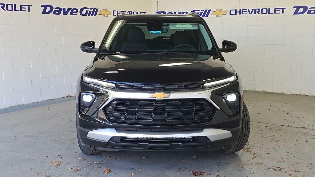 new 2026 Chevrolet TrailBlazer car, priced at $30,005