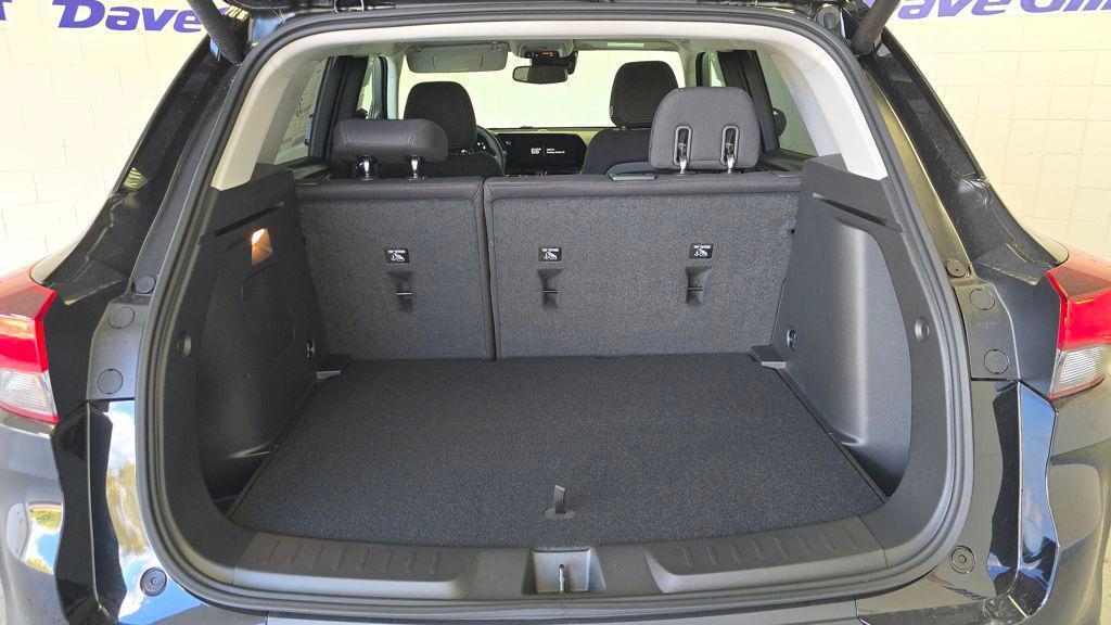 new 2026 Chevrolet TrailBlazer car, priced at $30,005