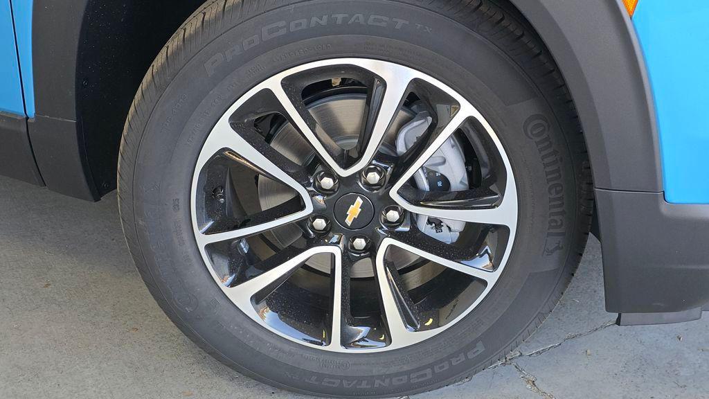 new 2026 Chevrolet TrailBlazer car, priced at $28,576