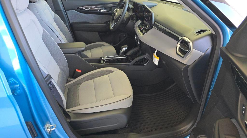 new 2026 Chevrolet TrailBlazer car, priced at $28,576