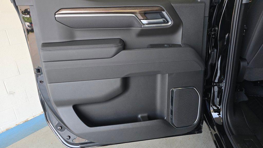 new 2025 Chevrolet Silverado 1500 car, priced at $50,896