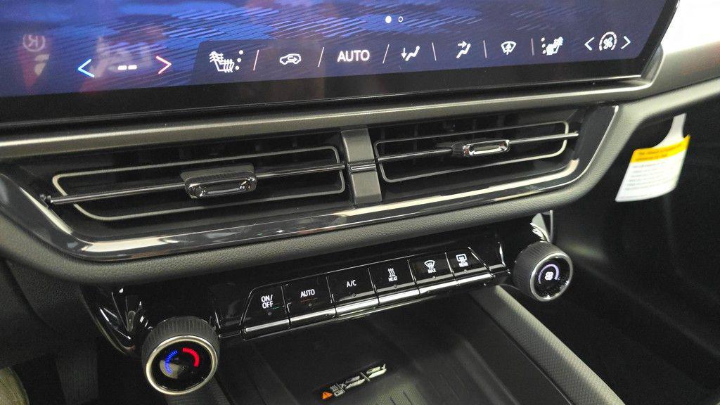 new 2025 Chevrolet Equinox EV car, priced at $44,705