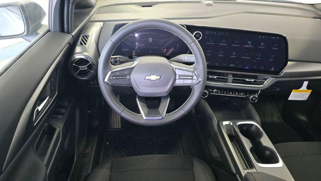 new 2026 Chevrolet Equinox EV car, priced at $33,159