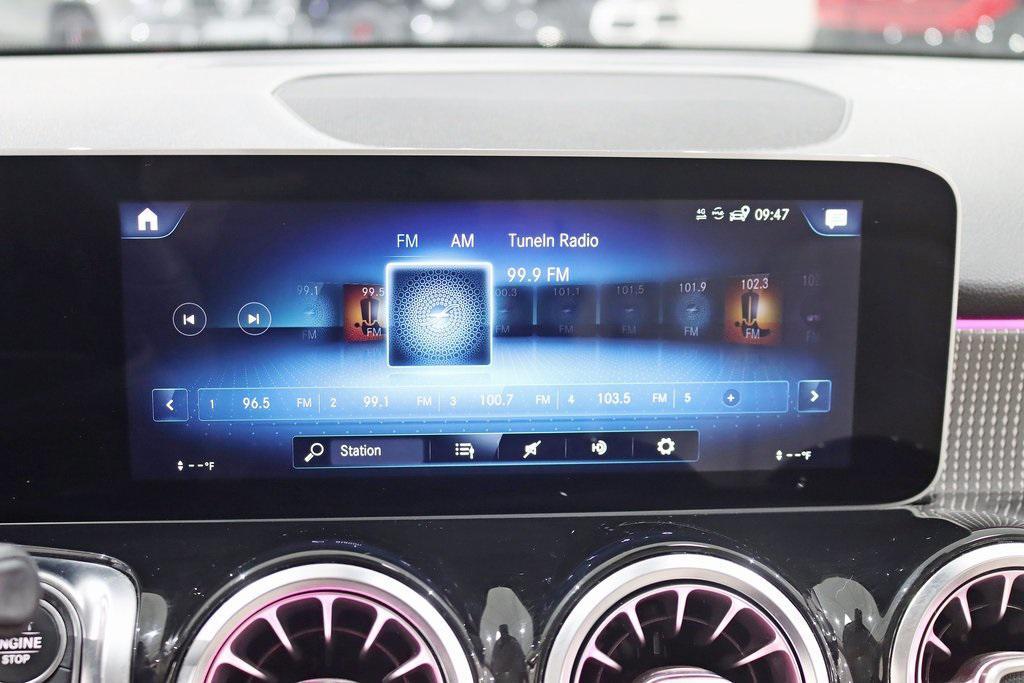 used 2021 Mercedes-Benz GLB 250 car, priced at $29,999