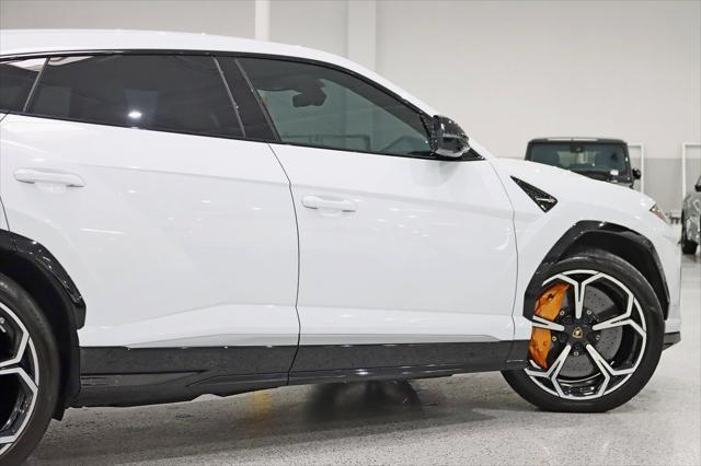 used 2019 Lamborghini Urus car, priced at $189,900