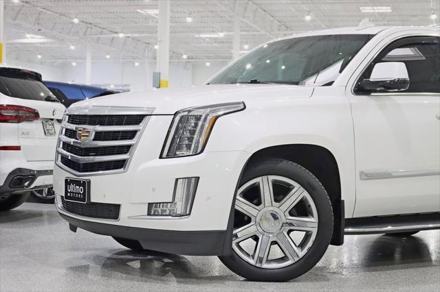 used 2017 Cadillac Escalade car, priced at $27,994