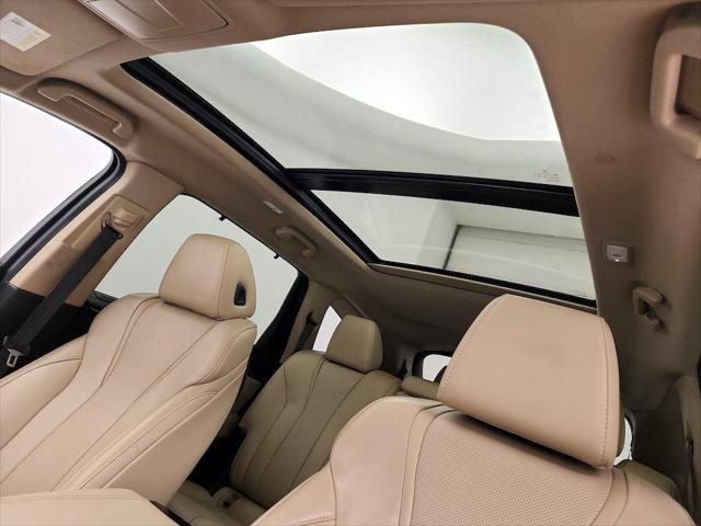 used 2022 Acura MDX car, priced at $38,998