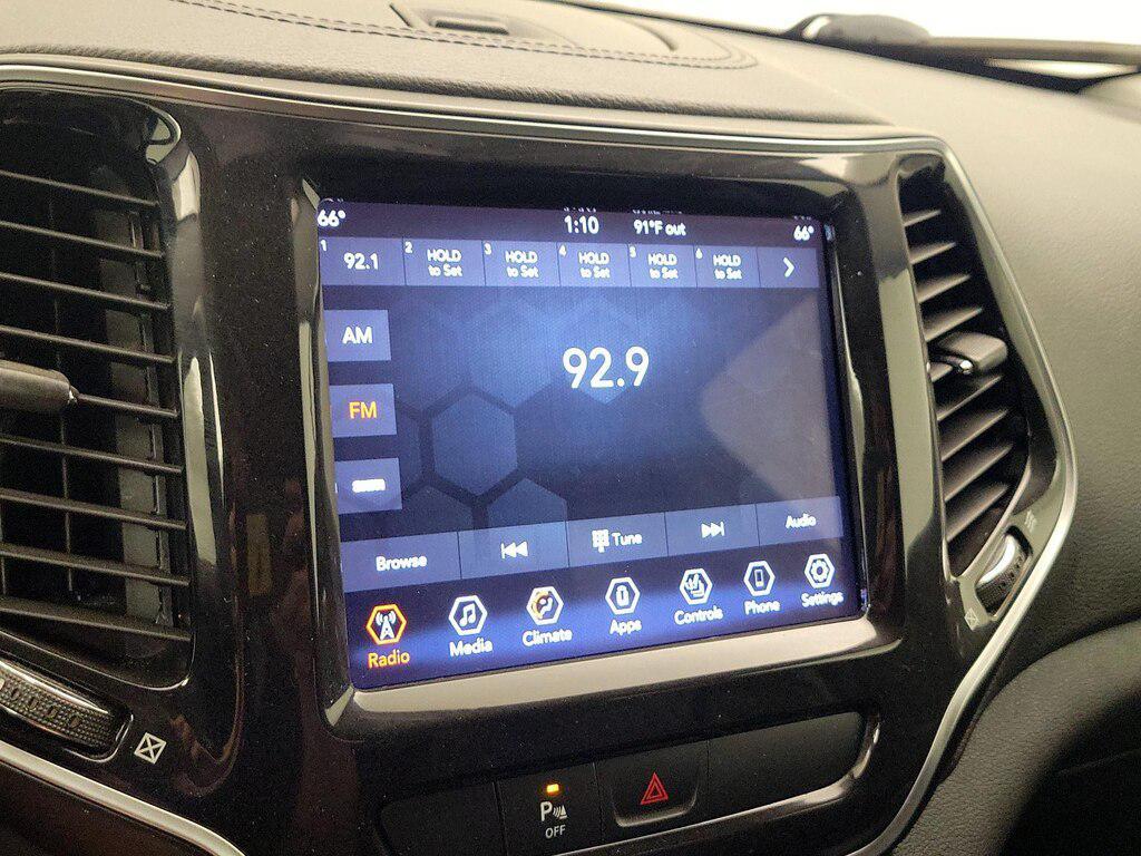 used 2019 Jeep Cherokee car, priced at $15,998