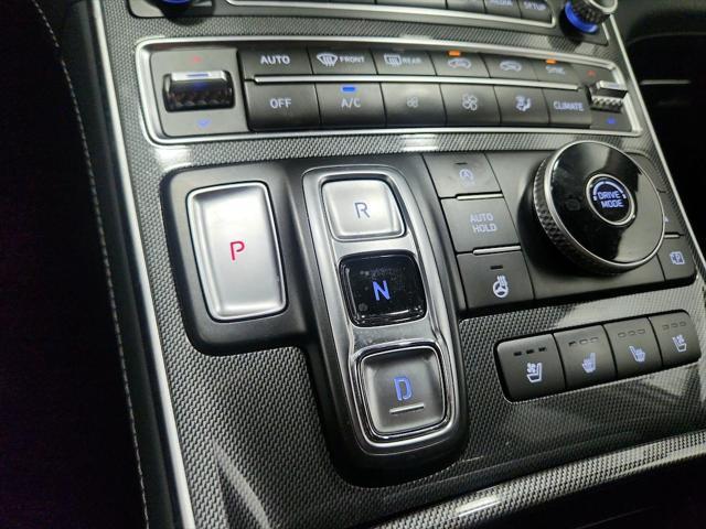 used 2022 Hyundai Santa Fe car, priced at $27,998