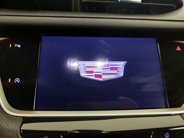 used 2022 Cadillac XT5 car, priced at $29,998