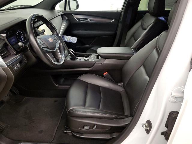 used 2022 Cadillac XT5 car, priced at $29,998