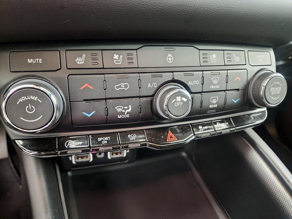 used 2023 Dodge Durango car, priced at $31,998