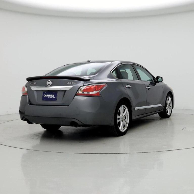used 2015 Nissan Altima car, priced at $13,599