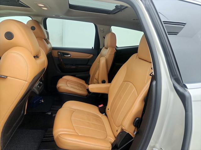 used 2014 Chevrolet Traverse car, priced at $16,998