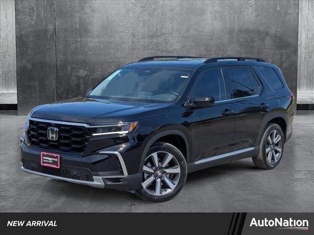 new 2025 Honda Pilot car, priced at $56,250