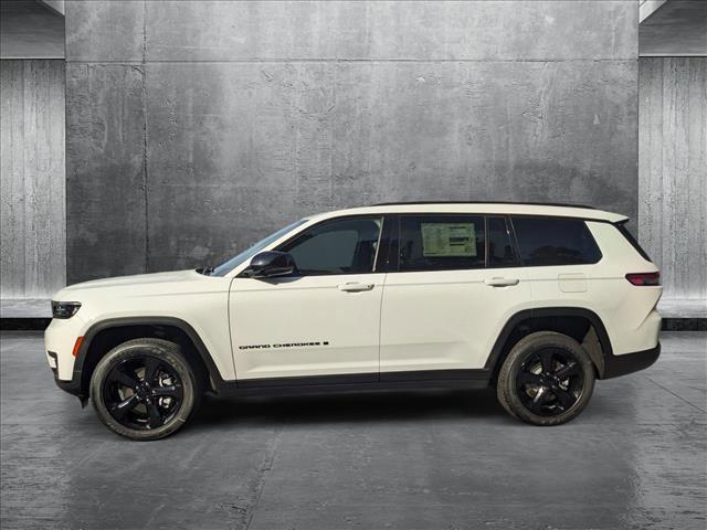 used 2023 Jeep Grand Cherokee L car, priced at $38,995