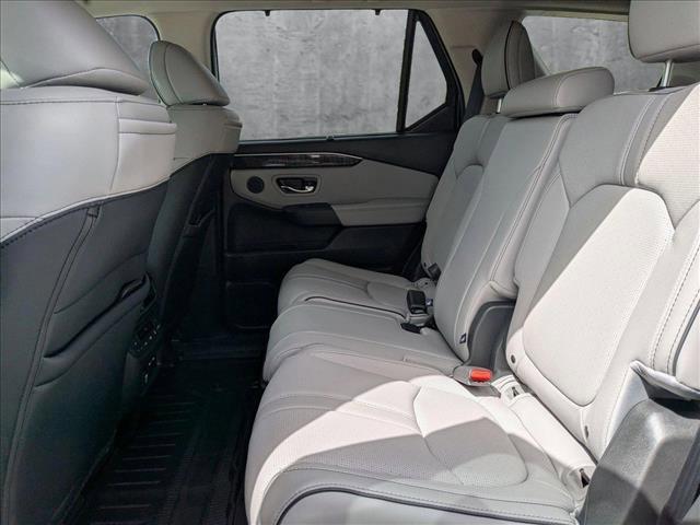 new 2025 Honda Pilot car, priced at $54,530