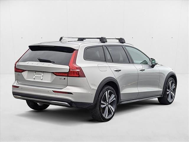 used 2023 Volvo V60 Cross Country car, priced at $35,984