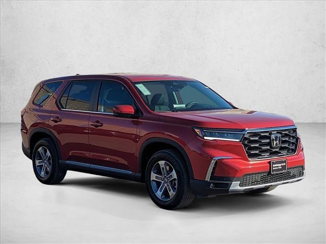 new 2025 Honda Pilot car, priced at $47,550