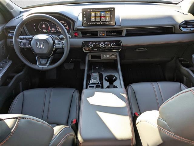 new 2025 Honda Pilot car, priced at $51,350