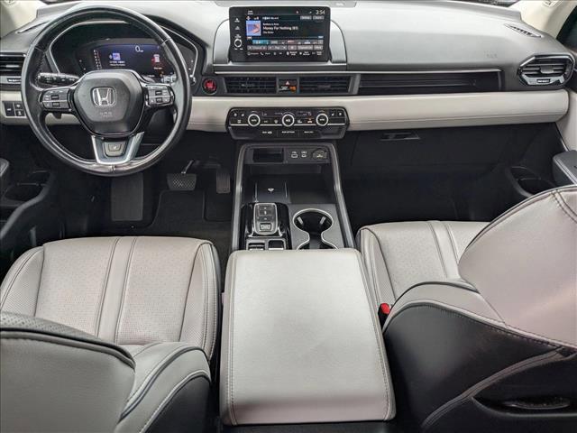 used 2023 Honda Pilot car, priced at $45,844