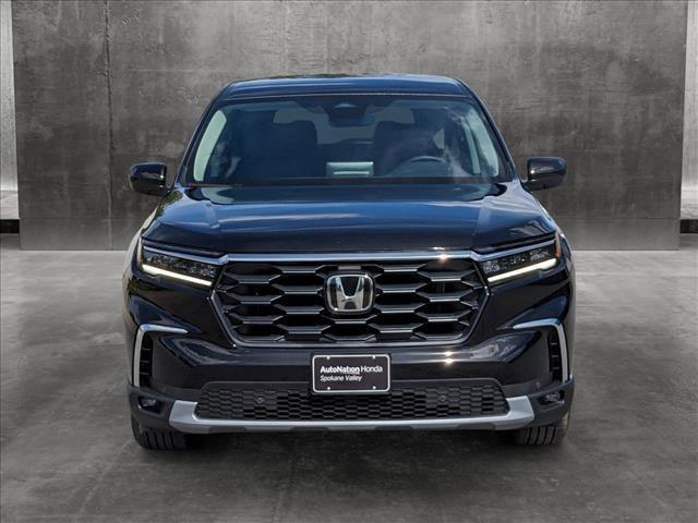 new 2025 Honda Pilot car, priced at $45,399