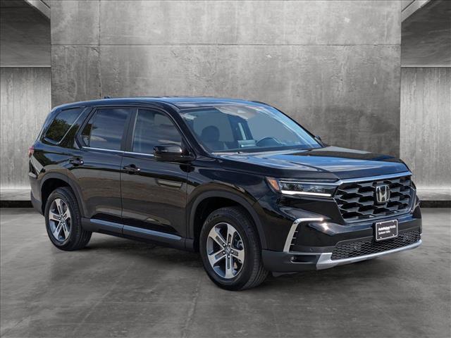 new 2025 Honda Pilot car, priced at $45,399