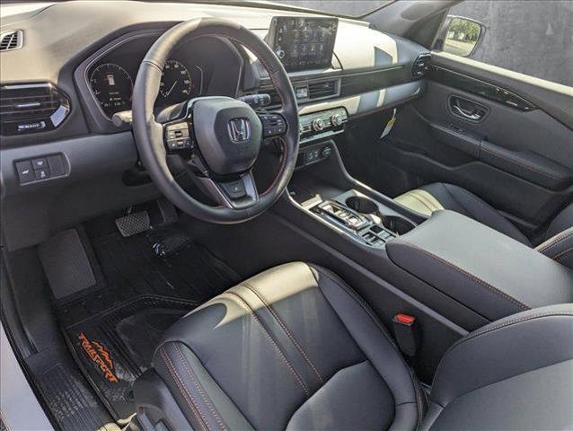 new 2025 Honda Pilot car, priced at $51,305