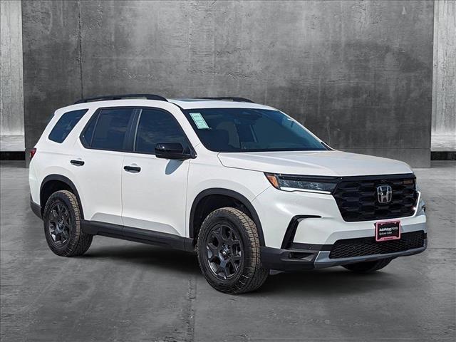 new 2025 Honda Pilot car, priced at $51,305