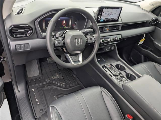 new 2025 Honda Pilot car, priced at $54,575