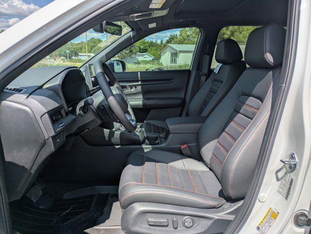 new 2026 Honda CR-V Hybrid car, priced at $42,075