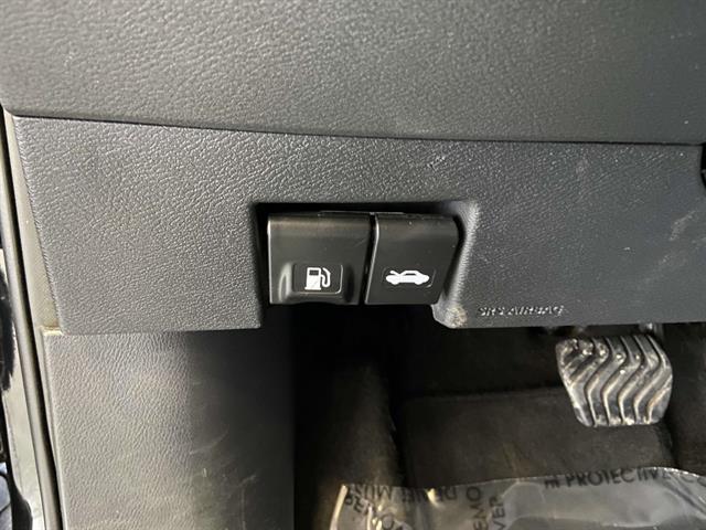 used 2021 Nissan Kicks car