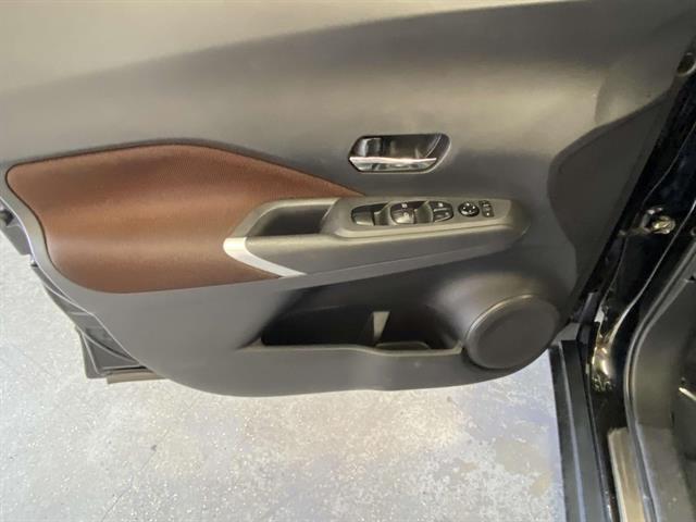 used 2021 Nissan Kicks car