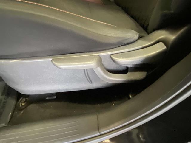 used 2021 Nissan Kicks car