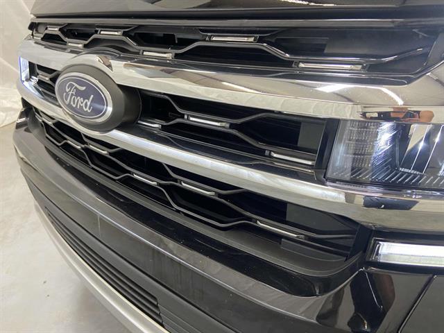 used 2022 Ford Expedition car, priced at $41,898