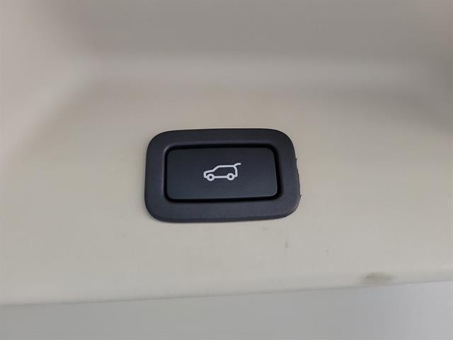 used 2016 Land Rover Range Rover car, priced at $16,999
