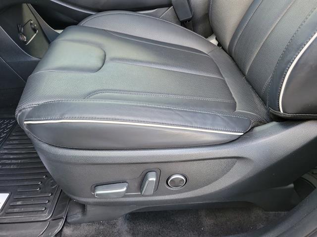 used 2024 Hyundai Palisade car, priced at $31,999