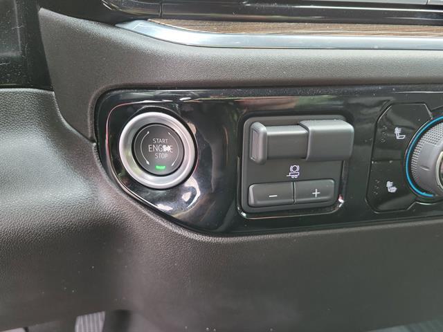 used 2025 Chevrolet Silverado 3500 car, priced at $56,998