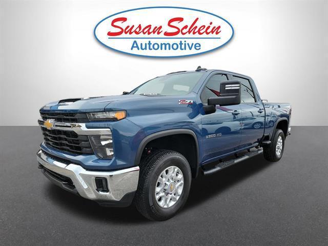 used 2025 Chevrolet Silverado 3500 car, priced at $56,998