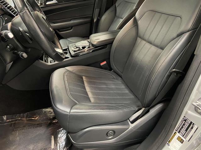 used 2019 Mercedes-Benz GLE 400 car, priced at $25,595