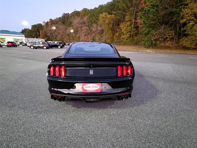 used 2017 Ford Shelby GT350 car