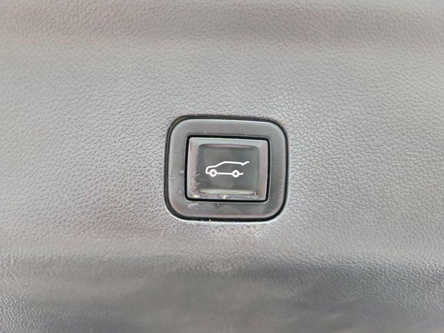 used 2021 GMC Yukon car, priced at $41,500