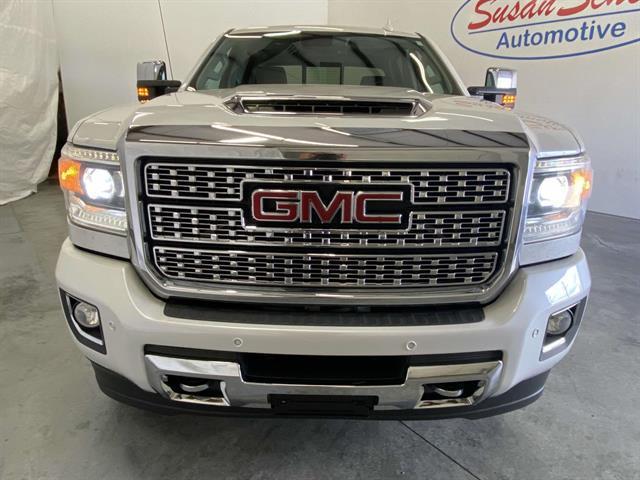 used 2019 GMC Sierra 2500 car, priced at $38,995