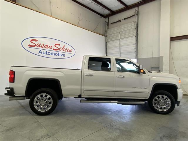 used 2019 GMC Sierra 2500 car, priced at $38,995